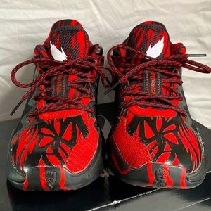 Marvel x Adidas D.O.N. Issue #2 J Venom Carnage Size 5Y FW8754
